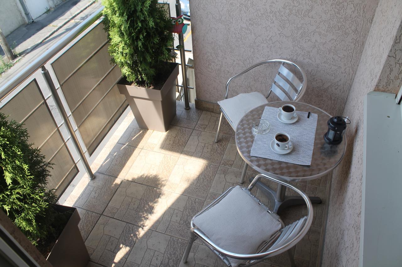 Apartment Cerska Mrb Belgrado Buitenkant foto