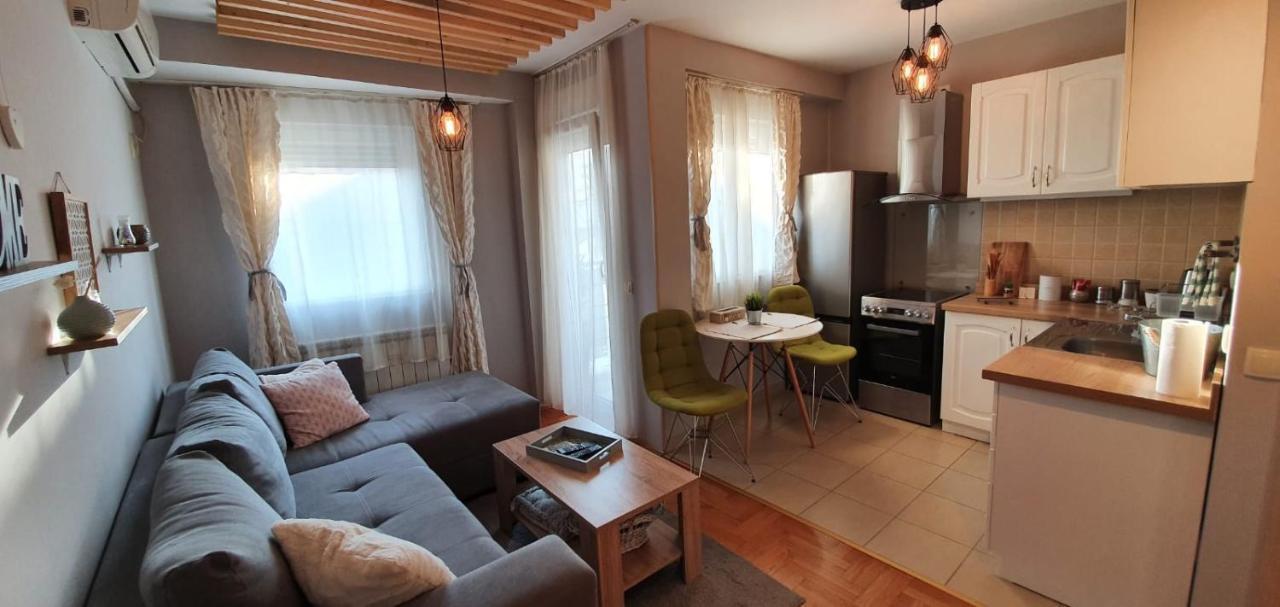 Apartment Cerska Mrb Belgrado Buitenkant foto